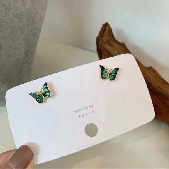 🦋FREE🦋 Buy one earrings get butterfly earrings for free - Picture 9 of 9